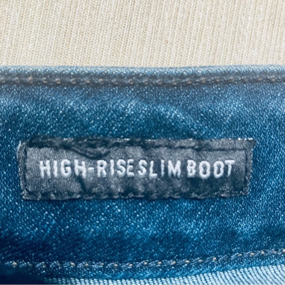 TORRID Sz 18R High  Rise Slim Boot Cut Mid-Wash Comfort Blue Jeans - Picture 15 of 16